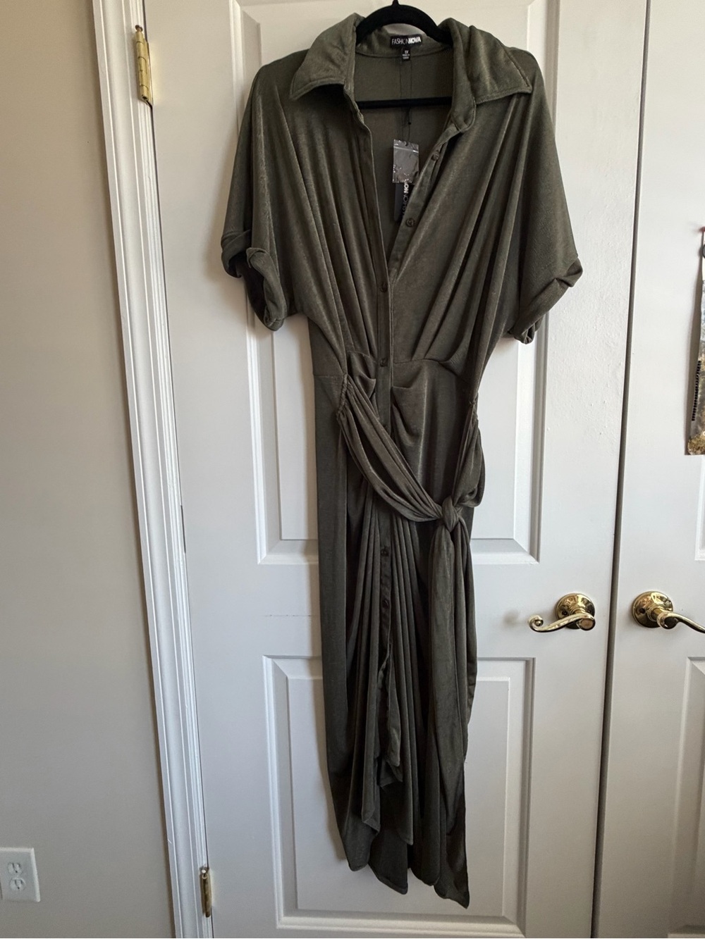 NWT Olive Button-Front Midi Dress